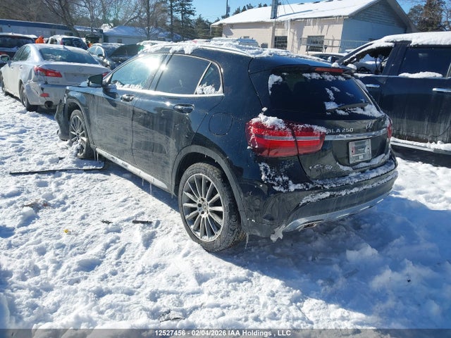 WDCTG4GB3LU027529 Mercedes-Benz Gla 250 4matic