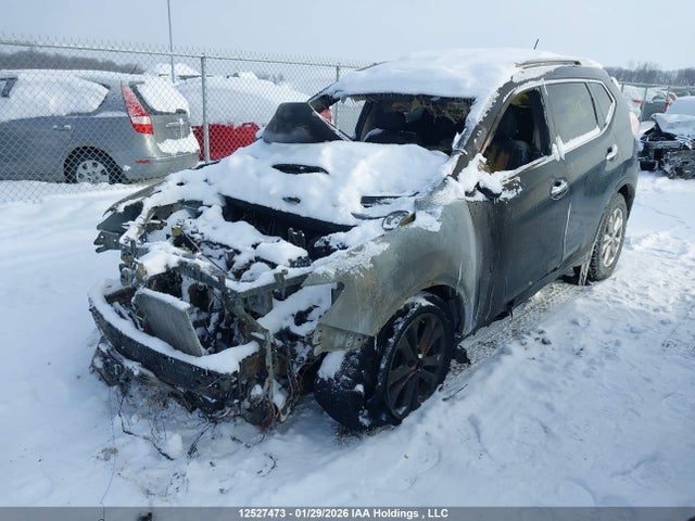 5N1AT2MV6FC752785 Nissan Rogue S/sl/sv