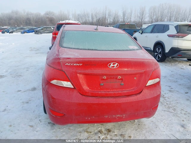 KMHCT4AE8HU322990 Hyundai ACCENT SE