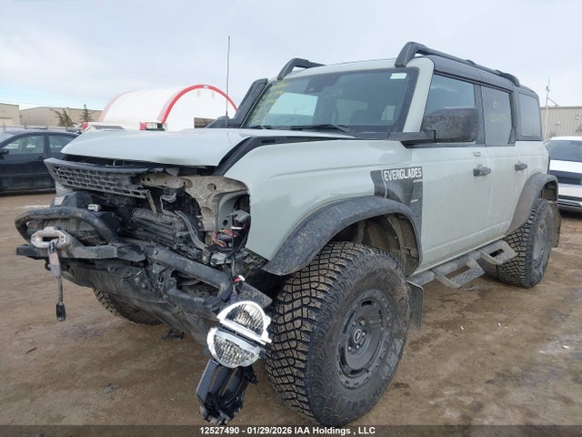 12527490 :رقم المزاد ، 1FMEE5DH3NLB72593 vin ، 2022 Ford Bronco Everglades مزاد بيع