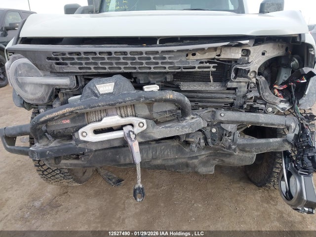 12527490 :رقم المزاد ، 1FMEE5DH3NLB72593 vin ، 2022 Ford Bronco Everglades مزاد بيع