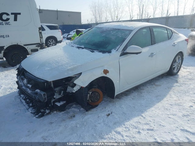 1N4BL4FWXRN325487 Nissan Altima Platinum