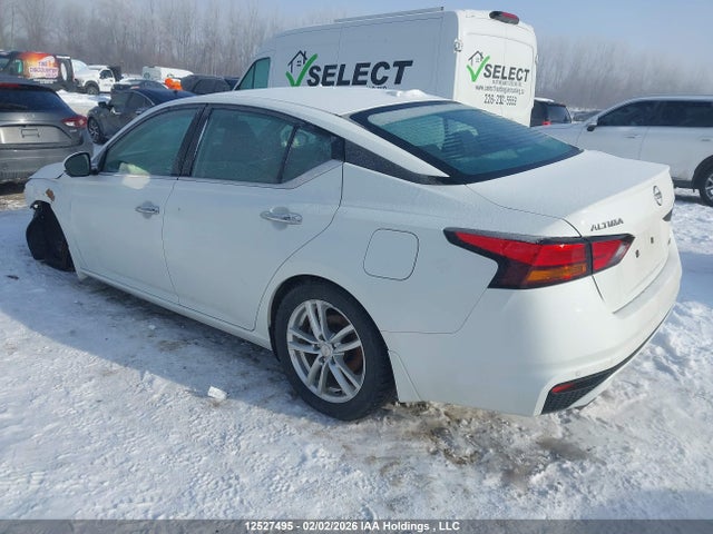 1N4BL4FWXRN325487 Nissan Altima Platinum