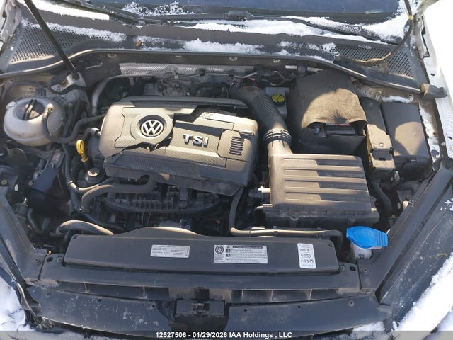 3VW217AU8GM045563 Volkswagen Golf