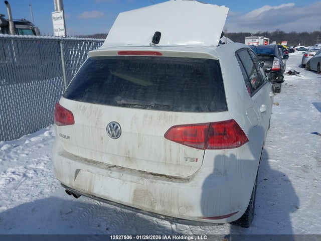 3VW217AU8GM045563 Volkswagen Golf