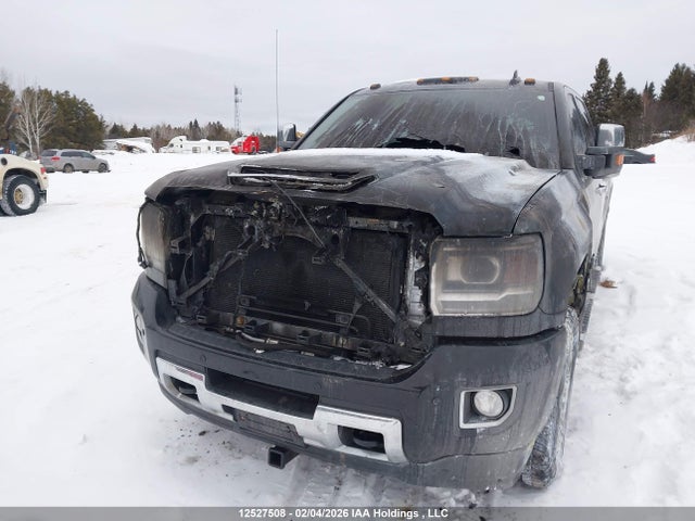 1GT12UEY8HF142223 GMC Sierra K2500 Denali