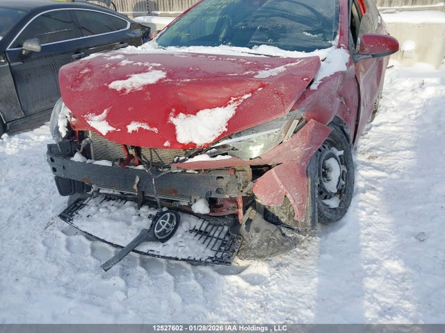 2T1BURHE2KC179197 Toyota COROLLA LE