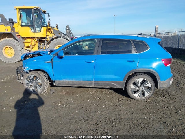 Volkswagen TAOS SE 2024 3VVUX7B20RM090363 Image 15