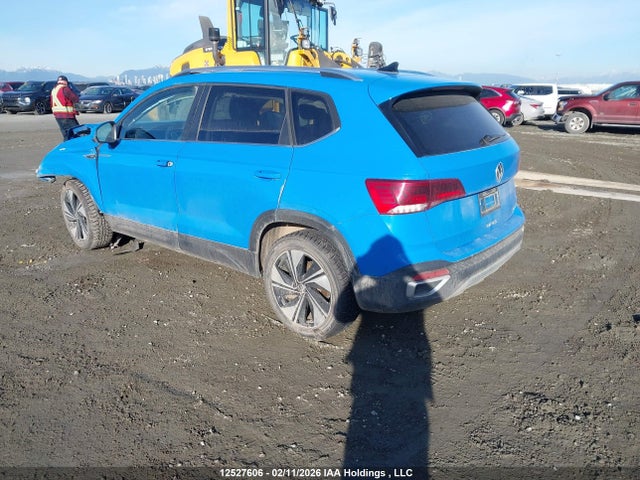 Volkswagen TAOS SE 2024 3VVUX7B20RM090363 Image 3