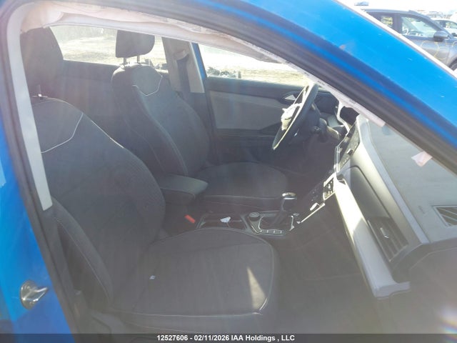 Volkswagen TAOS SE 2024 3VVUX7B20RM090363 Image 5