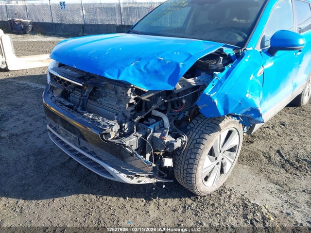 Volkswagen TAOS SE 2024 3VVUX7B20RM090363 Image 6