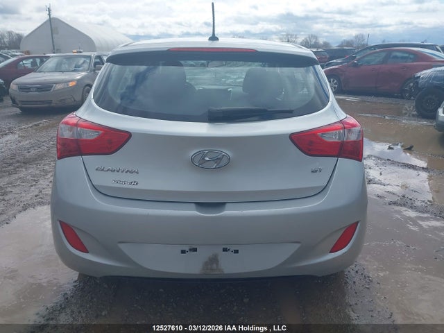 KMHD25LH4GU285469 Hyundai Elantra Gt Gl