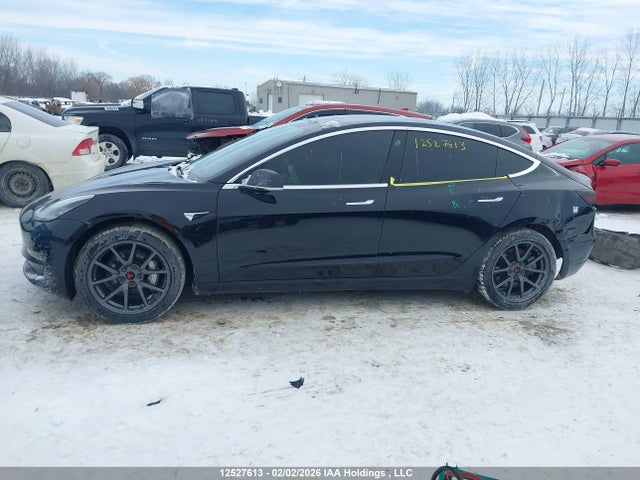 Tesla Model 3 Long Range/performance 2018 5YJ3E1EB5JF109832 Image 14