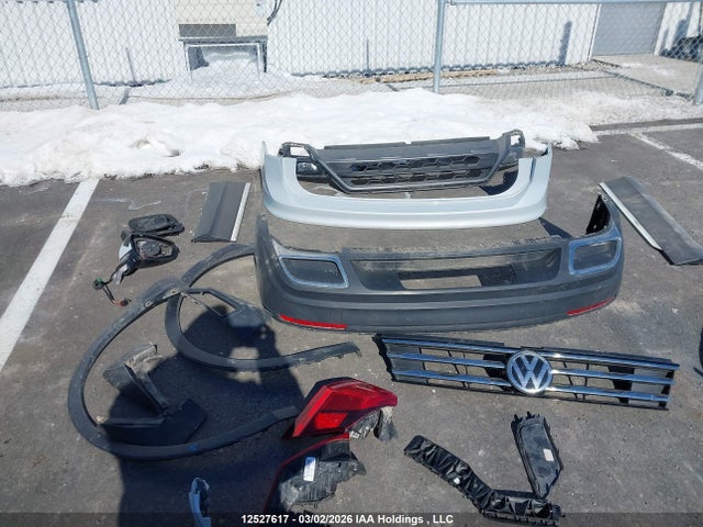3VV2B7AX3JM067036 Volkswagen Tiguan Se/sel