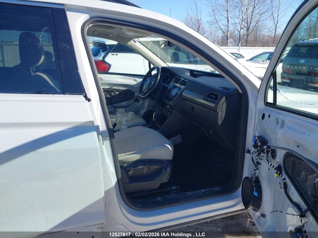3VV2B7AX3JM067036 Volkswagen Tiguan Se/sel