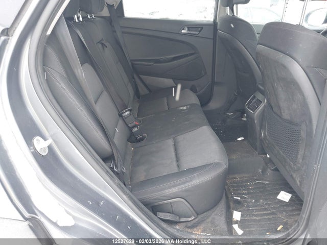KM8J3CA40GU183560 Hyundai Tucson Premium