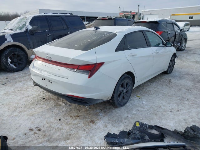 KMHLM4AG0MU082603 Hyundai Elantra Preferred Ivt