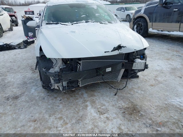 KMHLM4AG0MU082603 Hyundai Elantra Preferred Ivt