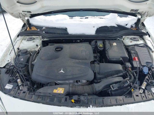 WDCTG4GB2HJ312568 Mercedes-Benz Gla 250 4matic