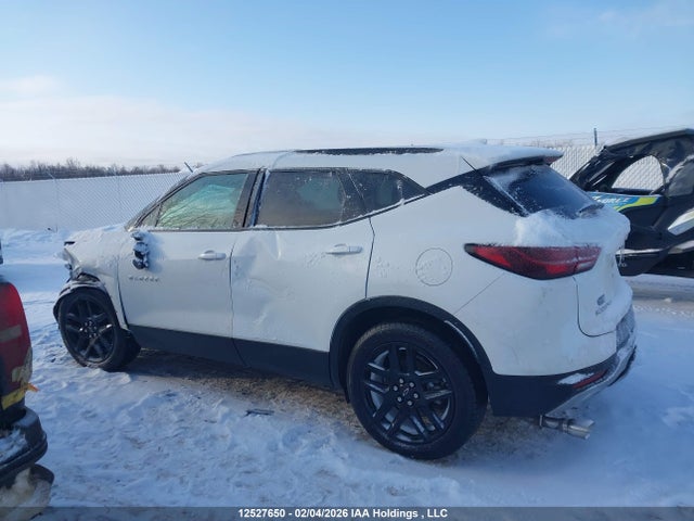Продажа на аукционе авто 2024 Chevrolet Blazer, vin: 3GNKBHR45RS186333, номер лота: 12527650