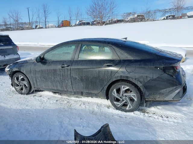 KMHLM4DG3SU921619 Hyundai Elantra Preferred With Tech Package