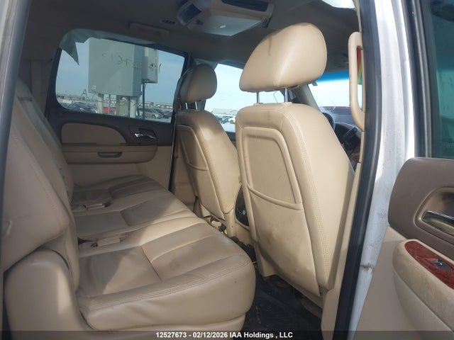 12527673 :رقم المزاد ، 1GKUKKE35AR265539 vin ، 2010 Gmc Yukon Xl 1500 Slt مزاد بيع