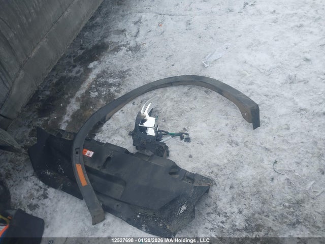 JA4T5UA92PZ603700 Mitsubishi Outlander