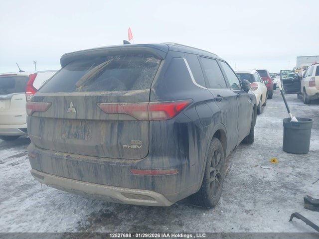 JA4T5UA92PZ603700 Mitsubishi Outlander