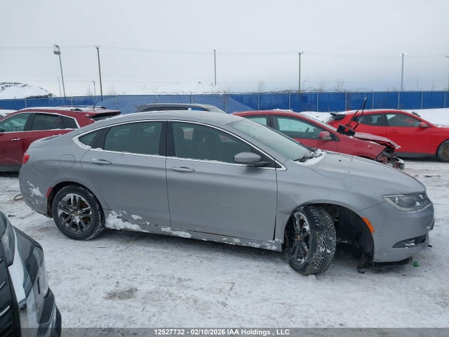 Aukcja sprzedaży 2015 Chrysler 200, vin: 1C3CCCFB8FN605589, numer aukcji: 12527732
