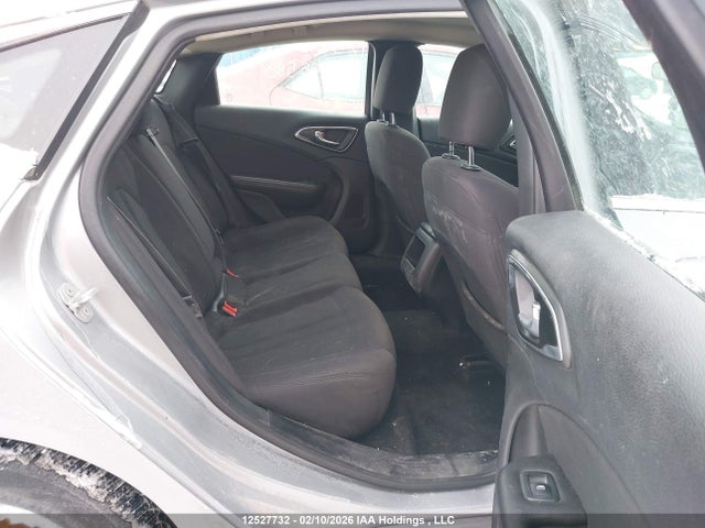 Aukcja sprzedaży 2015 Chrysler 200, vin: 1C3CCCFB8FN605589, numer aukcji: 12527732