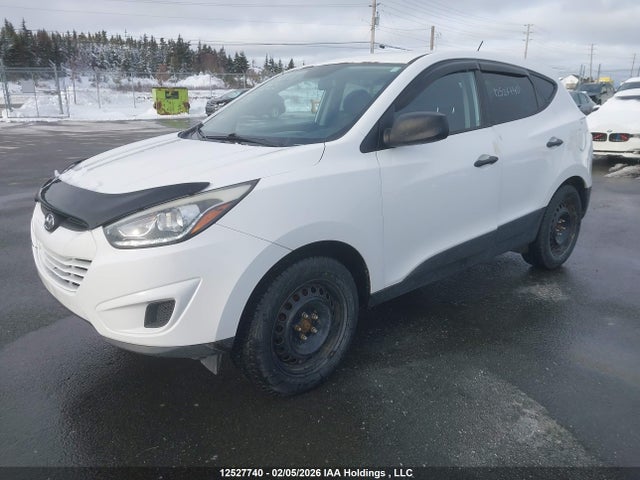 KM8JTCAF4FU067178 Hyundai Tucson Gl