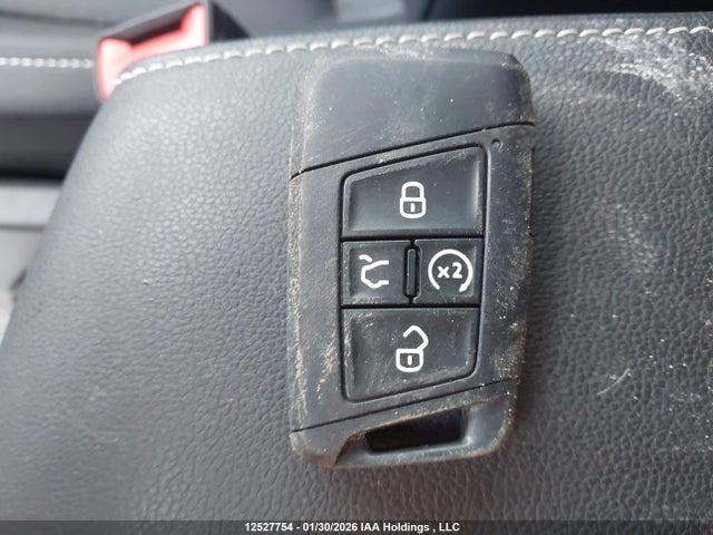 3VV8B7AX7PM088233 Volkswagen Tiguan Comfortline R-line Black