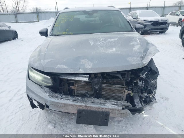 3VV8B7AX7PM088233 Volkswagen Tiguan Comfortline R-line Black
