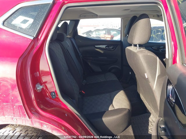 JN1BJ1CR0JW288030 Nissan Qashqai S/sl/sv