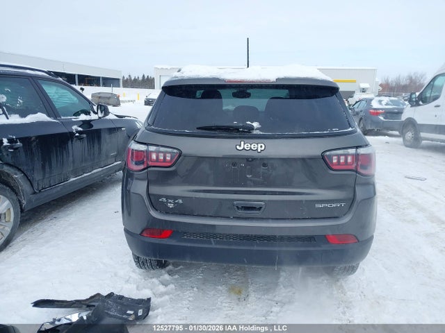 3C4NJDABXJT314429 Jeep Compass Sport