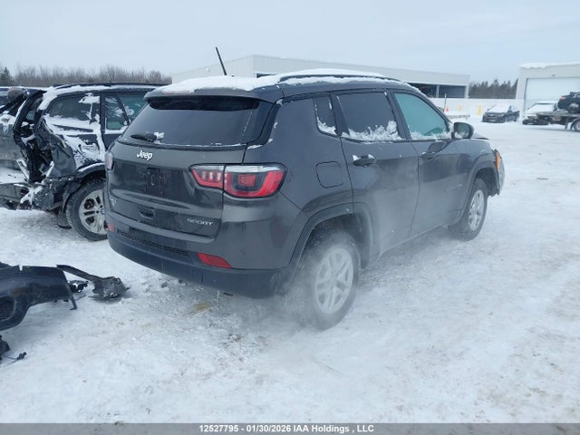 3C4NJDABXJT314429 Jeep Compass Sport