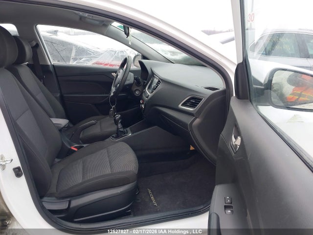 2020 Hyundai Accent Se/sel მანქანა იყიდება აუქციონზე, vin: 3KPC25A64LE111539, აუქციონის ნომერი: 12527827