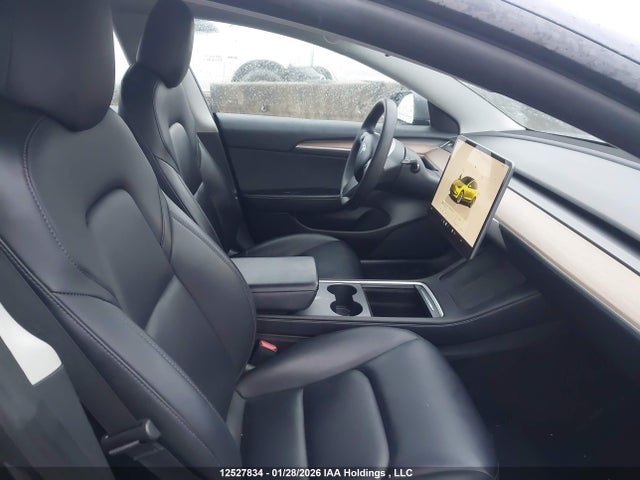 5YJ3E1EAXNF258007 Tesla MODEL 3