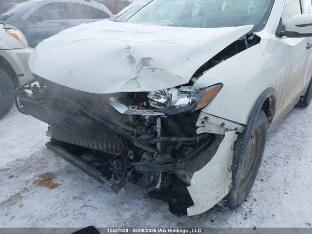 5N1AT2MV5JC799976 Nissan Rogue