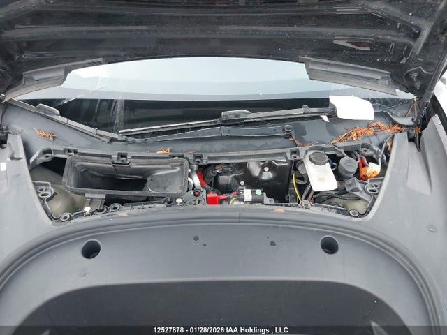 5YJ3E1EB7NF295704 Tesla MODEL 3