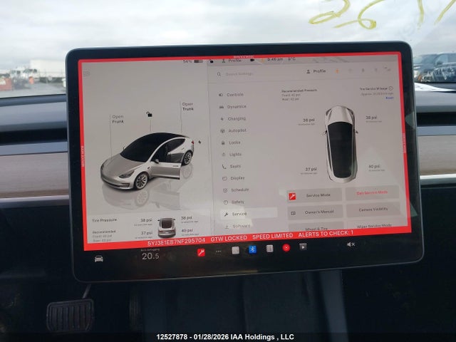 5YJ3E1EB7NF295704 Tesla MODEL 3