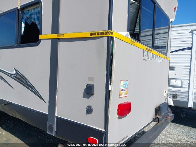 12527903 :رقم المزاد ، 5SFNB3527DE260445 vin ، 2013 Heartland Winderness Rv مزاد بيع