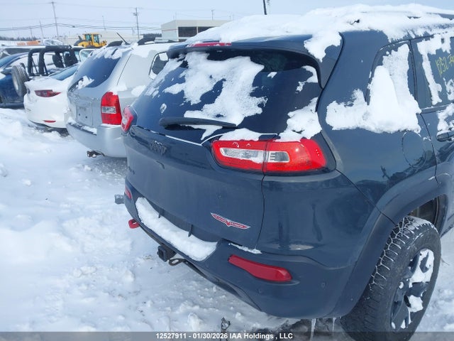 1C4PJMBS1GW205688 Jeep Cherokee Trailhawk