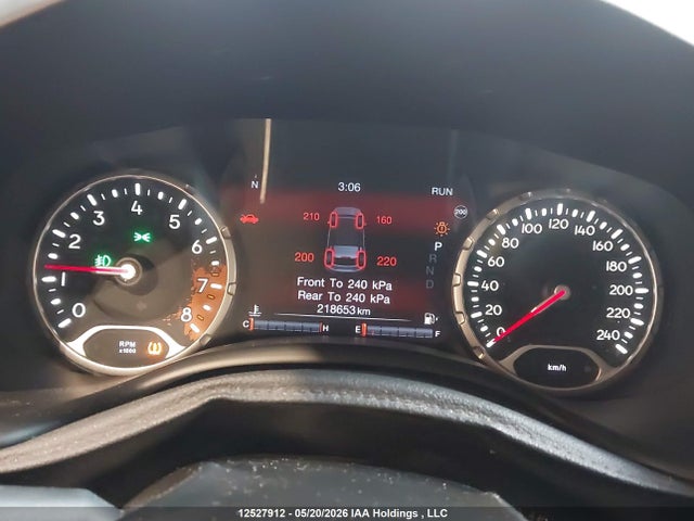 Продажа на аукционе авто 2017 Jeep Renegade Limited, vin: ZACCJBDB3HPF48193, номер лота: 12527912