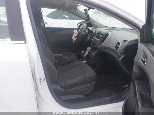 1G1JC6SB7G4164385 Chevrolet Sonic Lt Auto