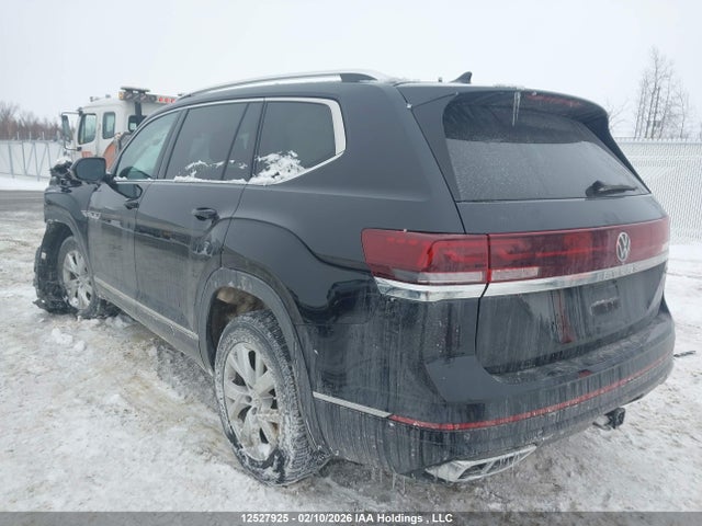 Продажа на аукционе авто 2024 Volkswagen Atlas, vin: 1V2FR2CA1RC561351, номер лота: 12527925