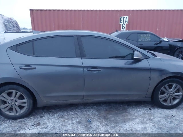 KMHD84LF2JU499200 Hyundai Elantra Gl Se