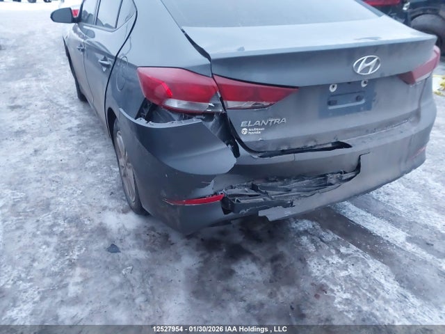 KMHD84LF2JU499200 Hyundai Elantra Gl Se