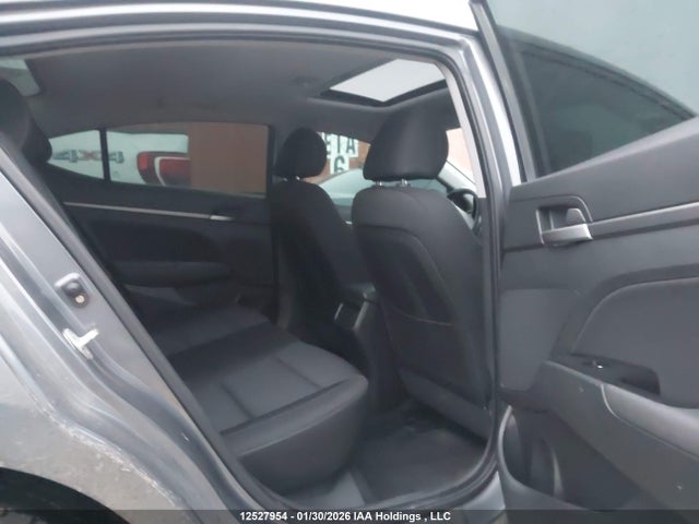 KMHD84LF2JU499200 Hyundai Elantra Gl Se