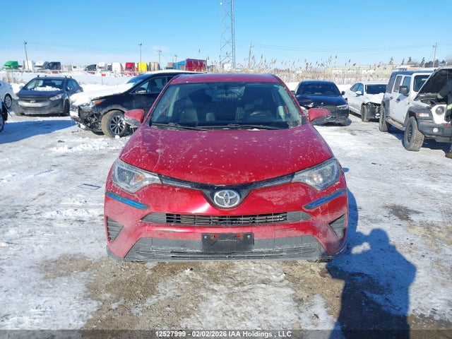 2T3BFREVXGW488010 Toyota RAV4 LE
